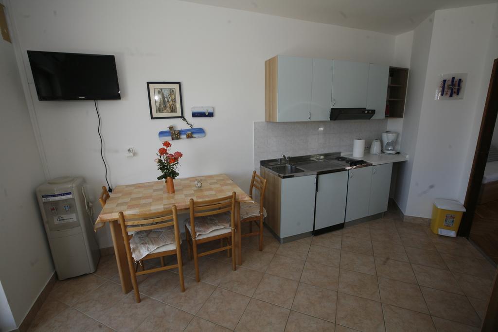 Apartments Roza Miškovići Extérieur photo