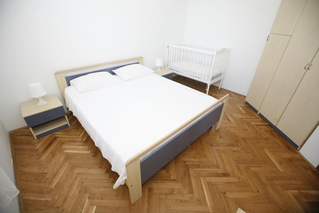 Apartments Roza Miškovići Extérieur photo